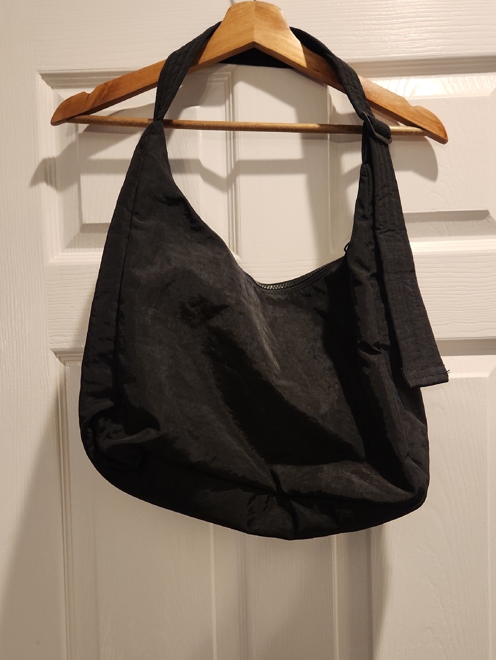Black Lightweight Shoulder Bag